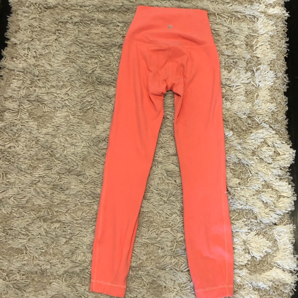 Lululemon pants size 0. Great condition. Peach color.